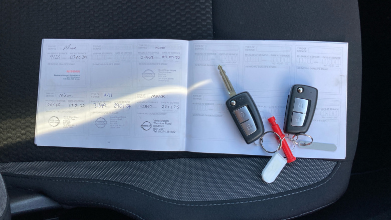 Nissan Qashqai 1.3 DiG-T Acenta Premium 5dr Petrol Hatchback